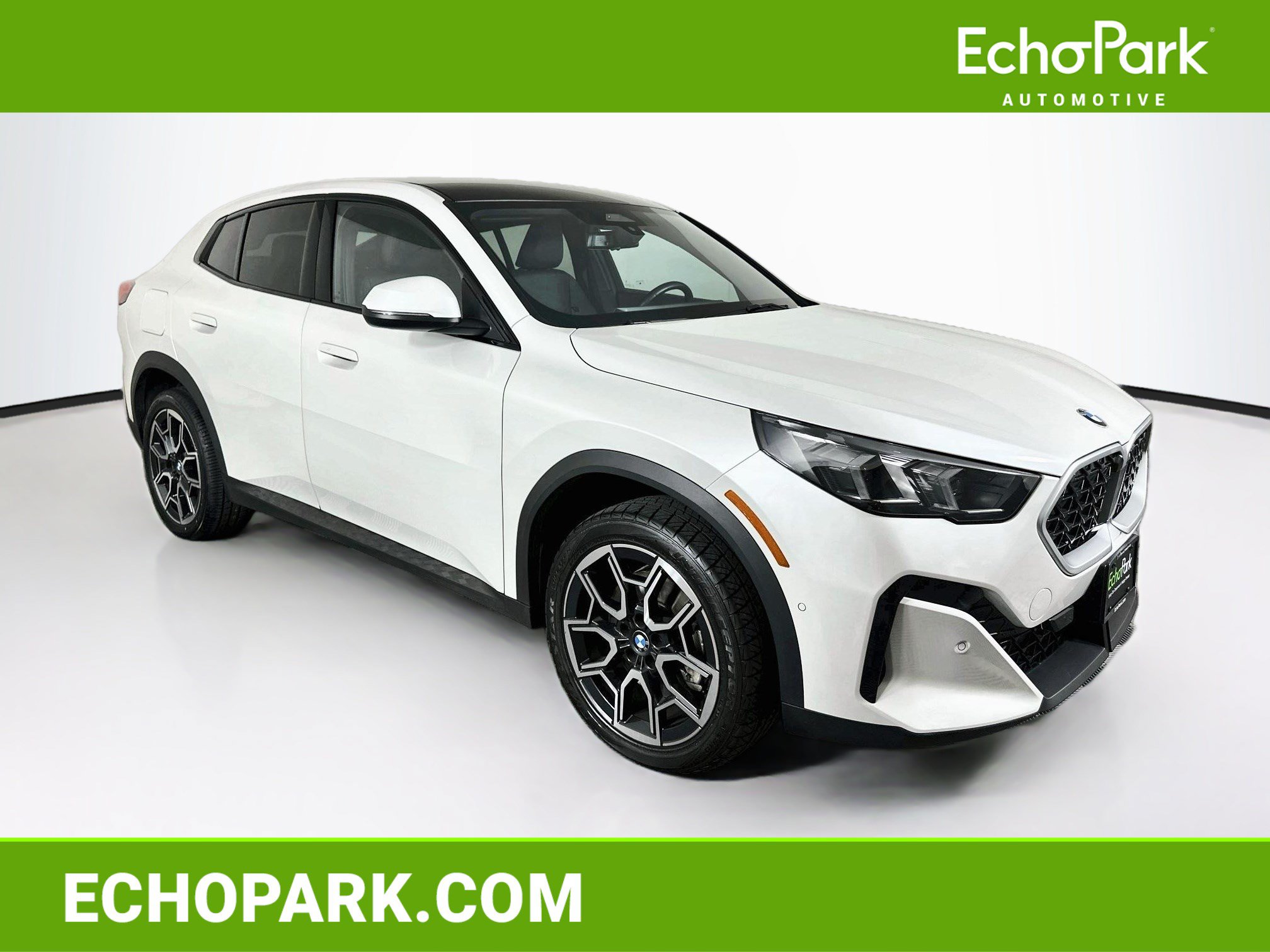 Used 2026 BMW X2 xDrive28i w/ Convenience Package AWD/4WD image 1
