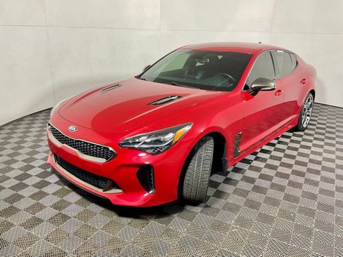 Used 2019 Kia Stinger GT image 11