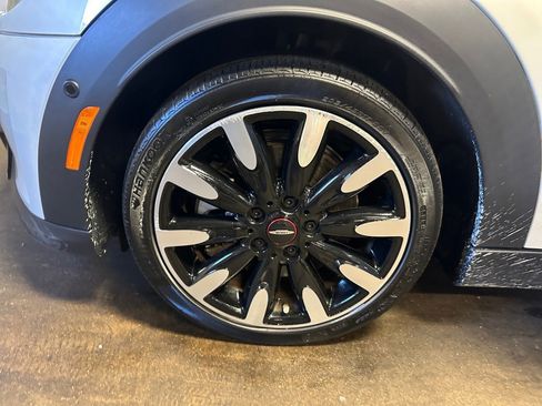 Used 2023 MINI Cooper S image 29