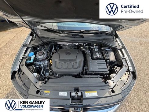 Used 2023 Volkswagen Tiguan SE R-Line FWD image 7