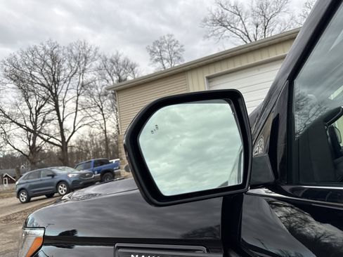 Used 2024 Lincoln Navigator L 4WD image 15