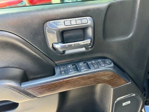 Used 2018 GMC Sierra 2500 Denali image 22