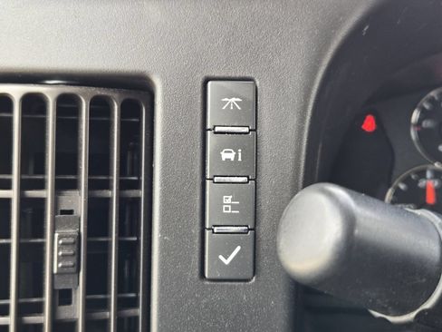 Used 2021 Chevrolet Express 2500 w/ Driver Convenience Package RWD image 25