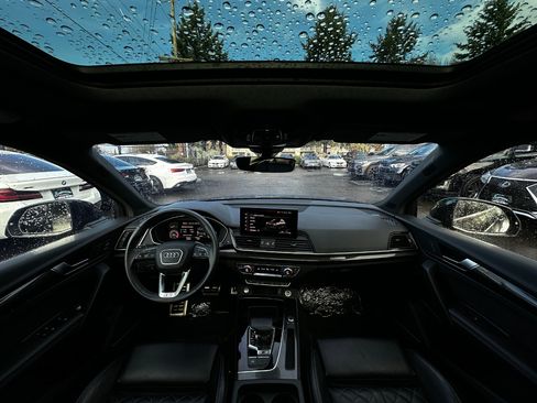 Used 2023 Audi SQ5 Premium Plus w/ Premium Plus Package image 32