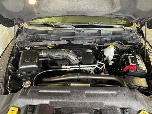 Used 2011 RAM 1500 Laramie AWD/4WD image 29