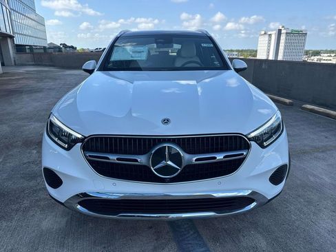 New 2026 Mercedes-Benz GLC 300 image 2