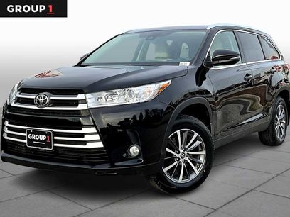 Used 2019 Toyota Highlander XLE