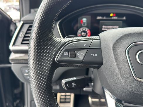 Used 2022 Audi SQ5 Premium Plus image 18