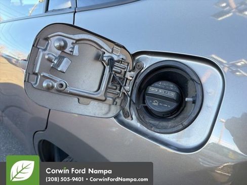 Used 2010 Toyota RAV4 4WD image 10