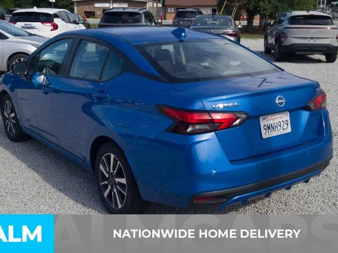 Used 2024 Nissan Versa SV FWD image 4