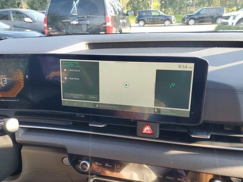 New 2026 Kia Carnival EX image 16