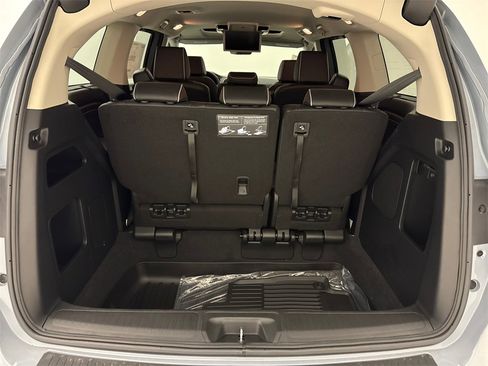 New 2026 Honda Odyssey Elite image 12