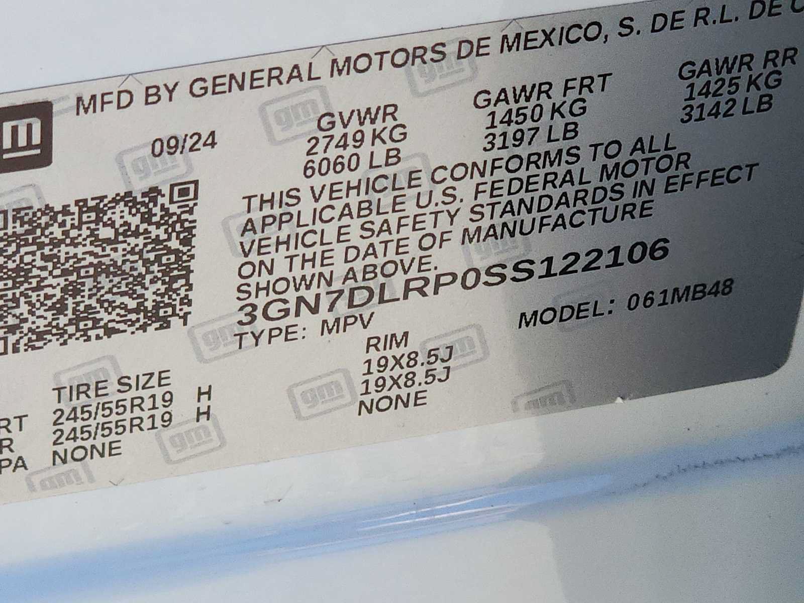 Used 2025 Chevrolet Equinox EV LT FWD image 12