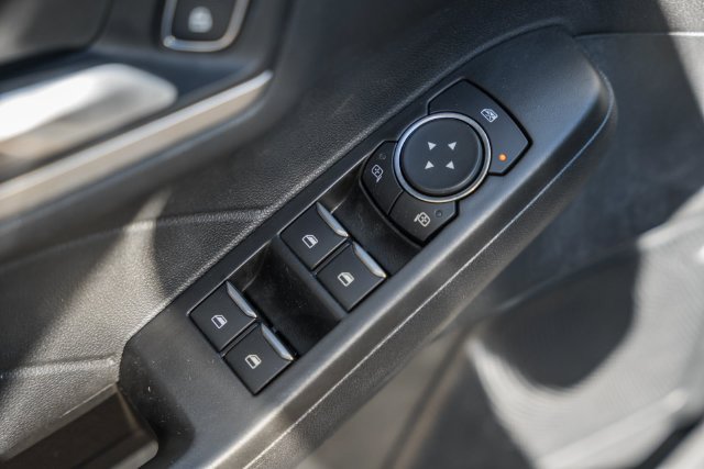 Used 2021 Ford Escape SEL FWD image 46
