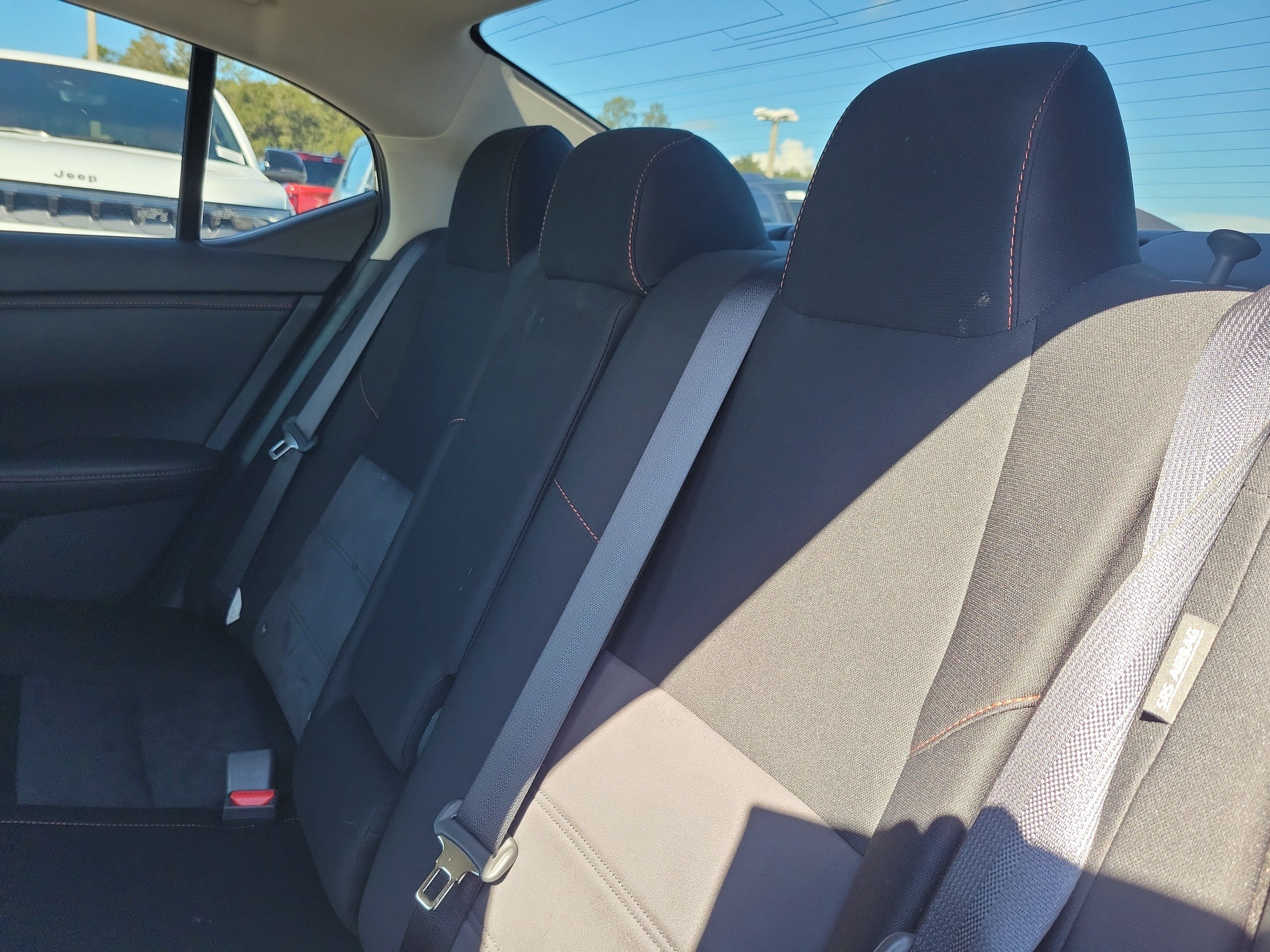 Used 2025 Nissan Sentra SR w/ Midnight Edition FWD image 11