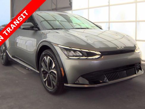Used 2023 Kia EV6 Wind RWD image 3