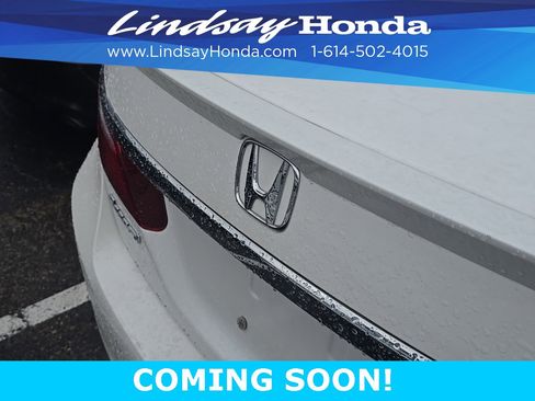 Used 2016 Honda Accord Touring image 17