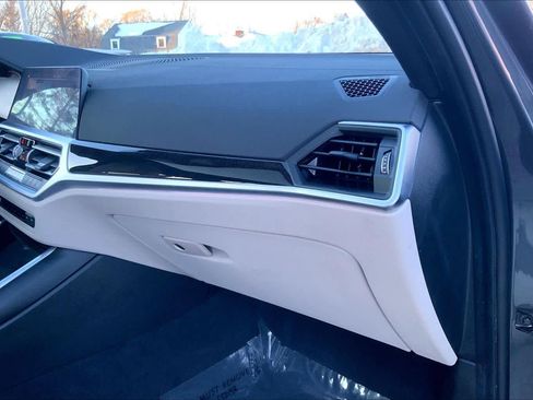 Used 2019 BMW 330i xDrive Sedan w/ M Sport Package image 19