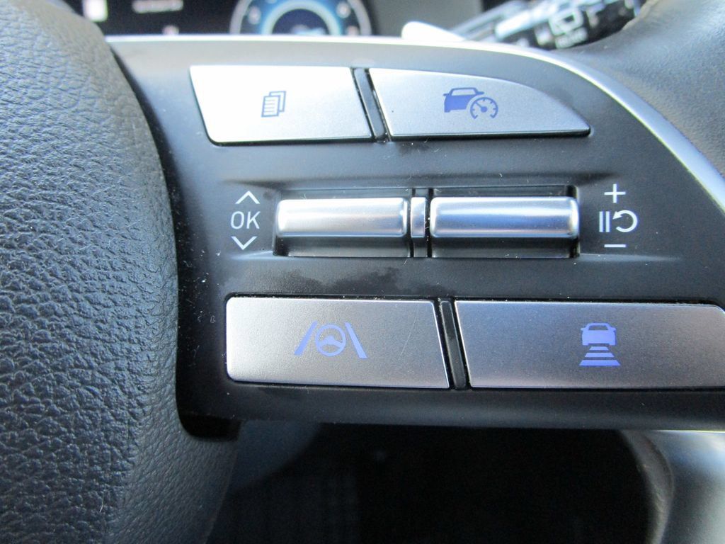 Used 2024 Hyundai Palisade Limited FWD image 41
