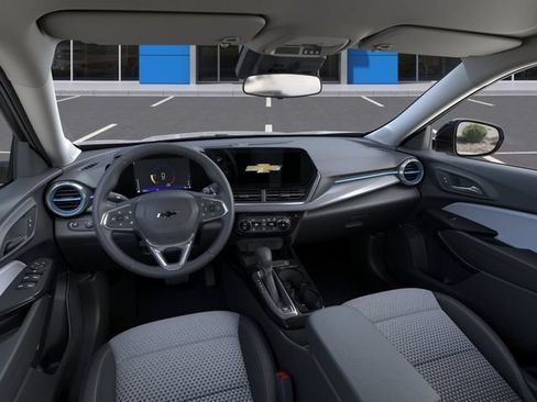 New 2026 Chevrolet Trax LT w/ Driver Confidence Package FWD image 16