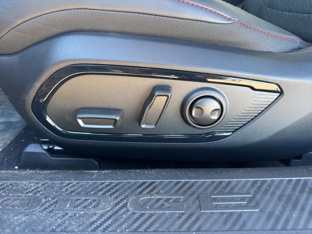 New 2026 Dodge Charger Scat Pack w/ Blacktop Package AWD/4WD image 9