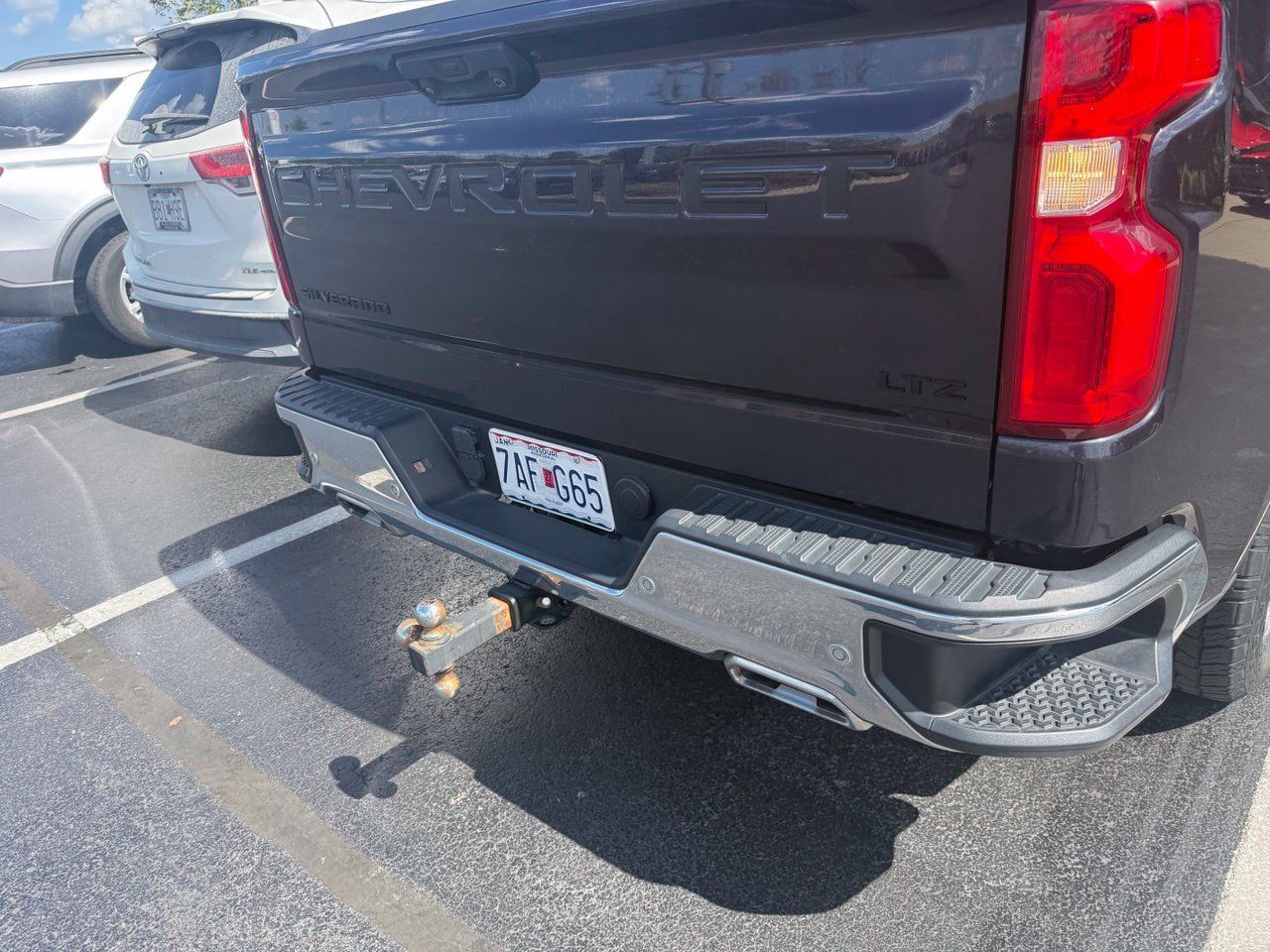 Used 2023 Chevrolet Silverado 1500 LTZ w/ LTZ Convenience Package II AWD/4WD image 5