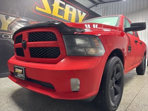Used 2019 RAM 1500 Express w/ Express Value Package image 5