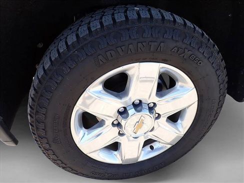 Used 2022 Chevrolet Silverado 2500 LTZ w/ LTZ Plus Package AWD/4WD image 6