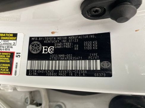 Used 2023 Toyota Camry SE image 23