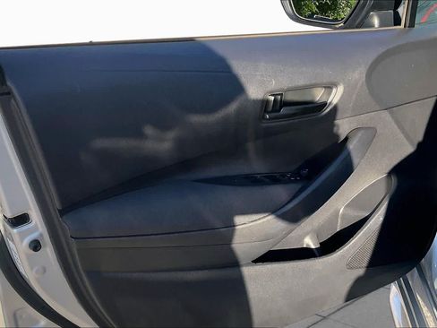Used 2024 Toyota Corolla LE FWD image 21