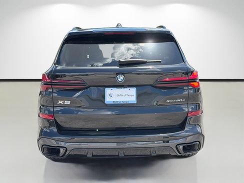 Used 2025 BMW X5 xDrive50e w/ Executive Package AWD/4WD image 4