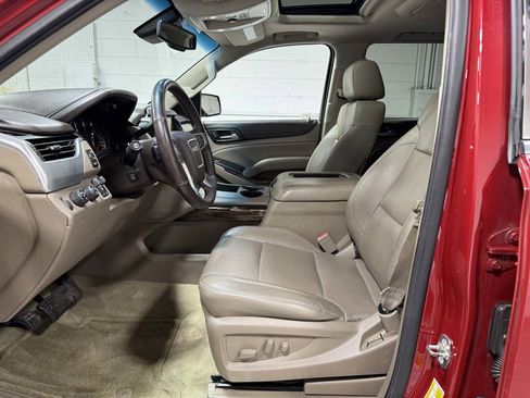 Used 2015 GMC Yukon SLT w/ Open Road Package image 8