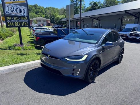 Used 2017 Tesla Model X 75D AWD/4WD image 1