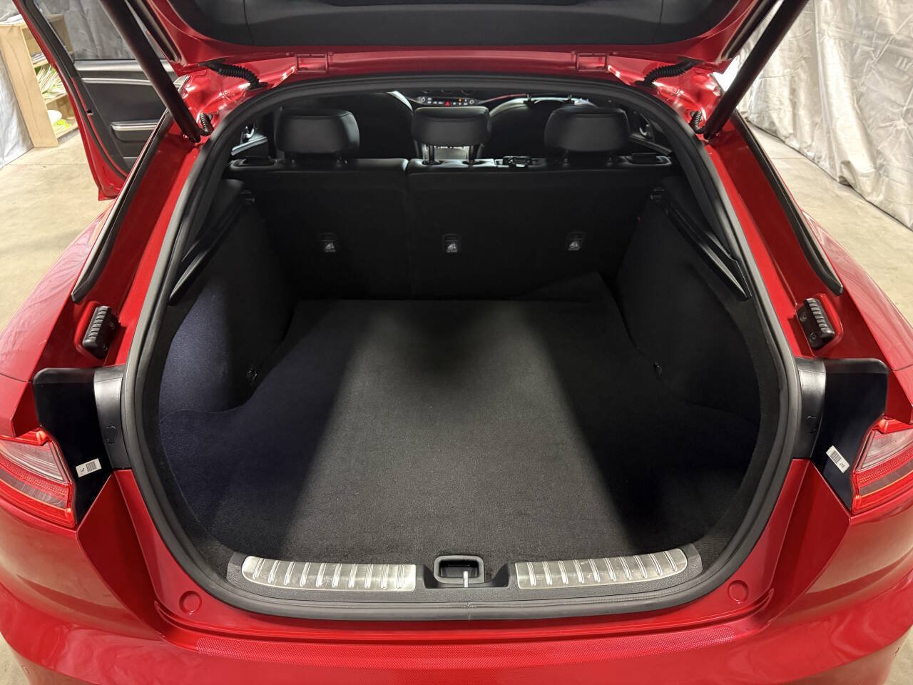 Used 2018 Kia Stinger GT2 AWD/4WD image 24