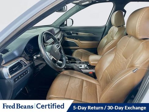 Used 2022 Kia Telluride SX w/ SX Prestige Package image 12