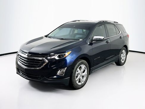 Used 2020 Chevrolet Equinox LT image 3