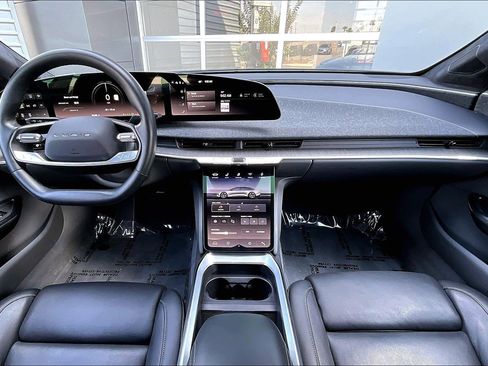 Used 2024 Lucid Air Touring AWD/4WD image 15
