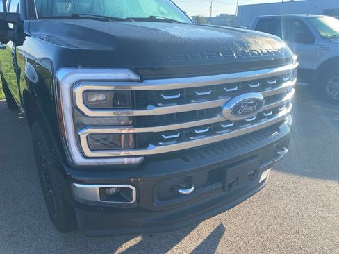 Used 2024 Ford F250 Platinum AWD/4WD image 5