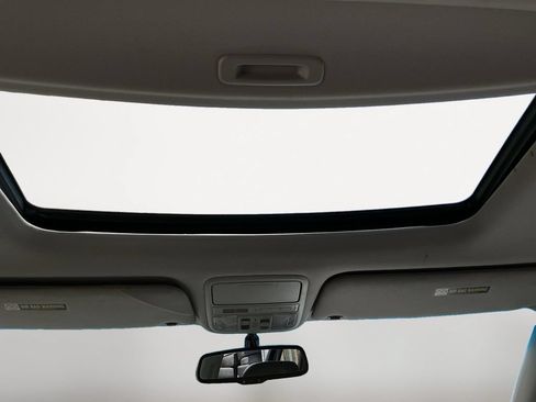Used 2012 Honda Odyssey EX-L image 12