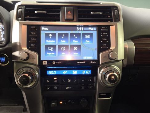 Used 2022 Toyota 4Runner Limited image 25