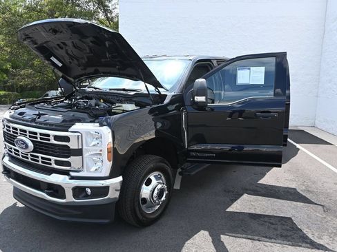 Used 2026 Ford F350 XLT w/ 360-Degree Camera Package AWD/4WD image 4
