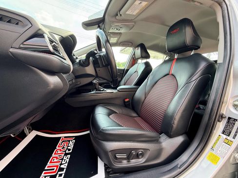 Used 2020 Toyota Camry TRD FWD image 20