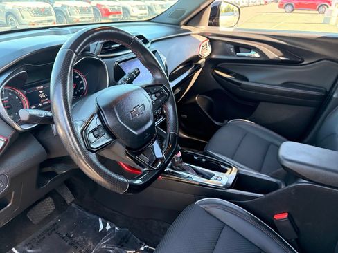 Used 2021 Chevrolet TrailBlazer RS w/ Sun and Liftgate Package AWD/4WD image 16