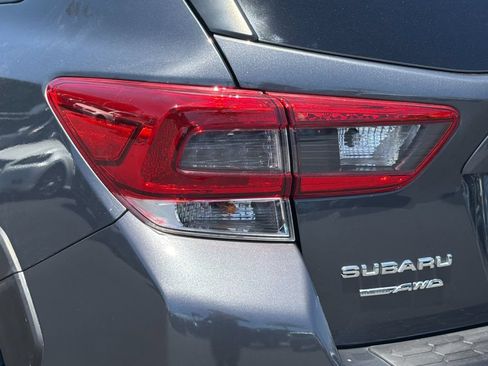 Used 2021 Subaru Crosstrek 2.0i Premium w/ Moonroof Package AWD/4WD image 26