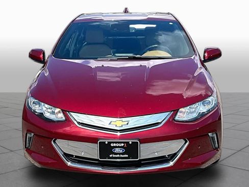 Used 2017 Chevrolet Volt Premier w/ Driver Confidence II Package FWD image 4