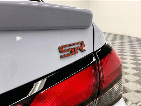 New 2025 Nissan Versa SR w/ Trunk Package image 18