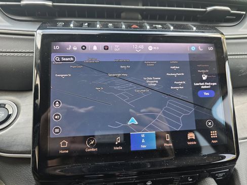 Used 2022 Jeep Grand Cherokee L Limited image 21