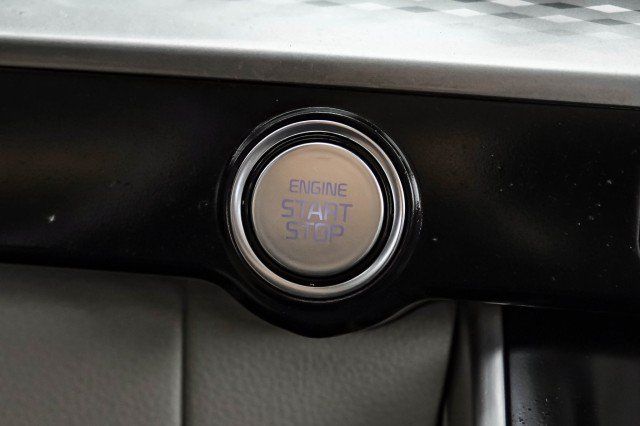 Used 2023 Kia Carnival LX FWD image 20
