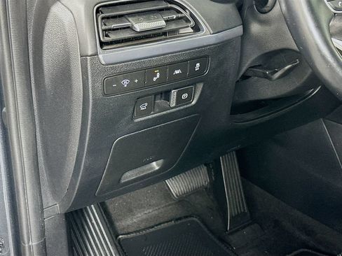Used 2022 Hyundai Palisade Limited FWD image 10