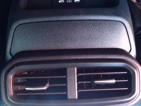 Used 2024 Honda Passport EX-L image 42